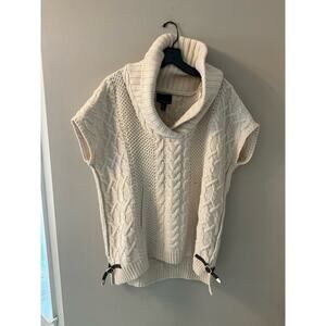 Cynthia Rowley Sweater Vest Women's Size M White Sleeveless Lambs Wool Blend